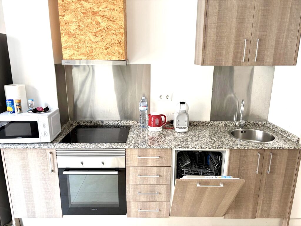 6353420d-a9d0-4bec-ab9b-924e7b11ba6a